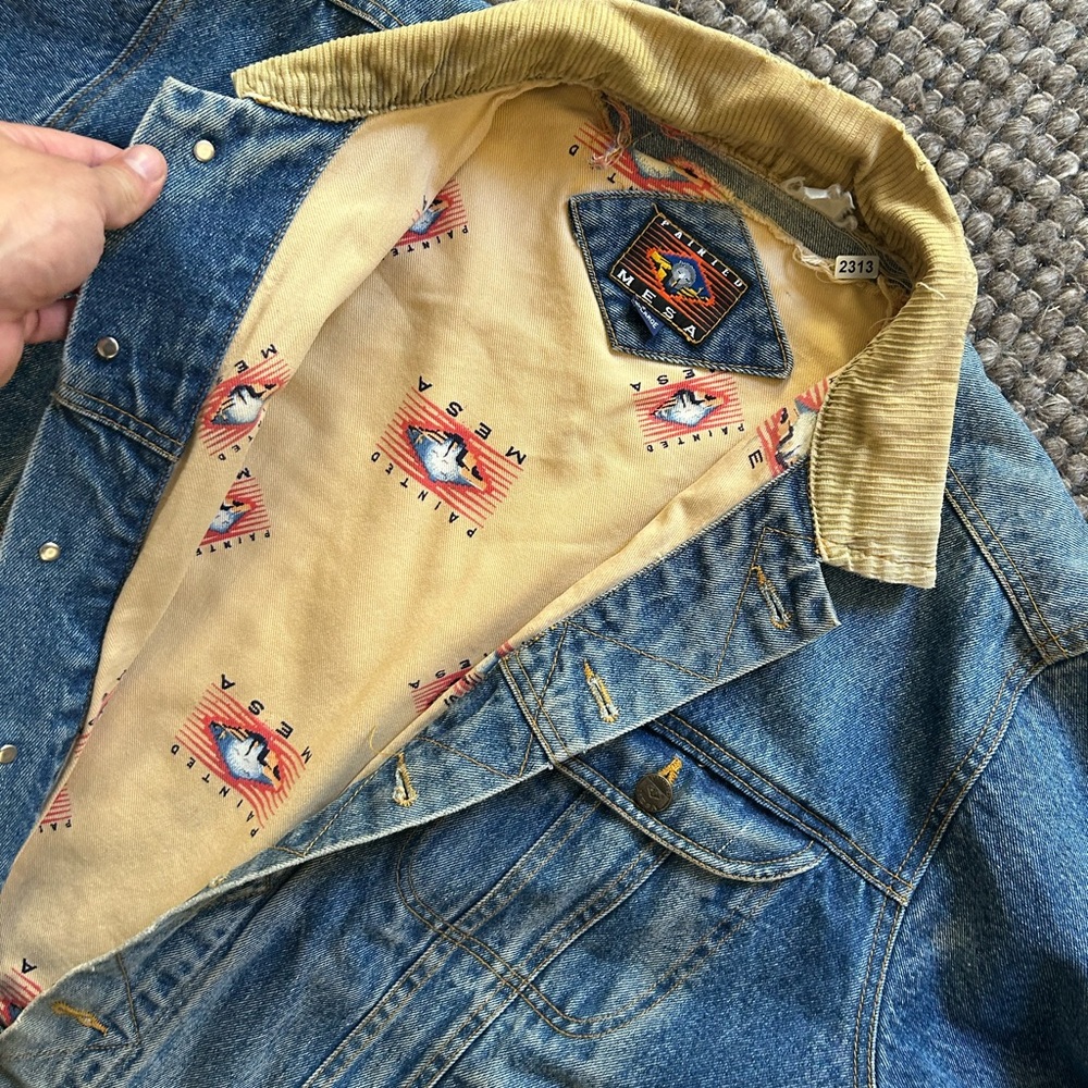 Vintage Faded & Distressed Denim Blue Jacket - Picture 4 of 12